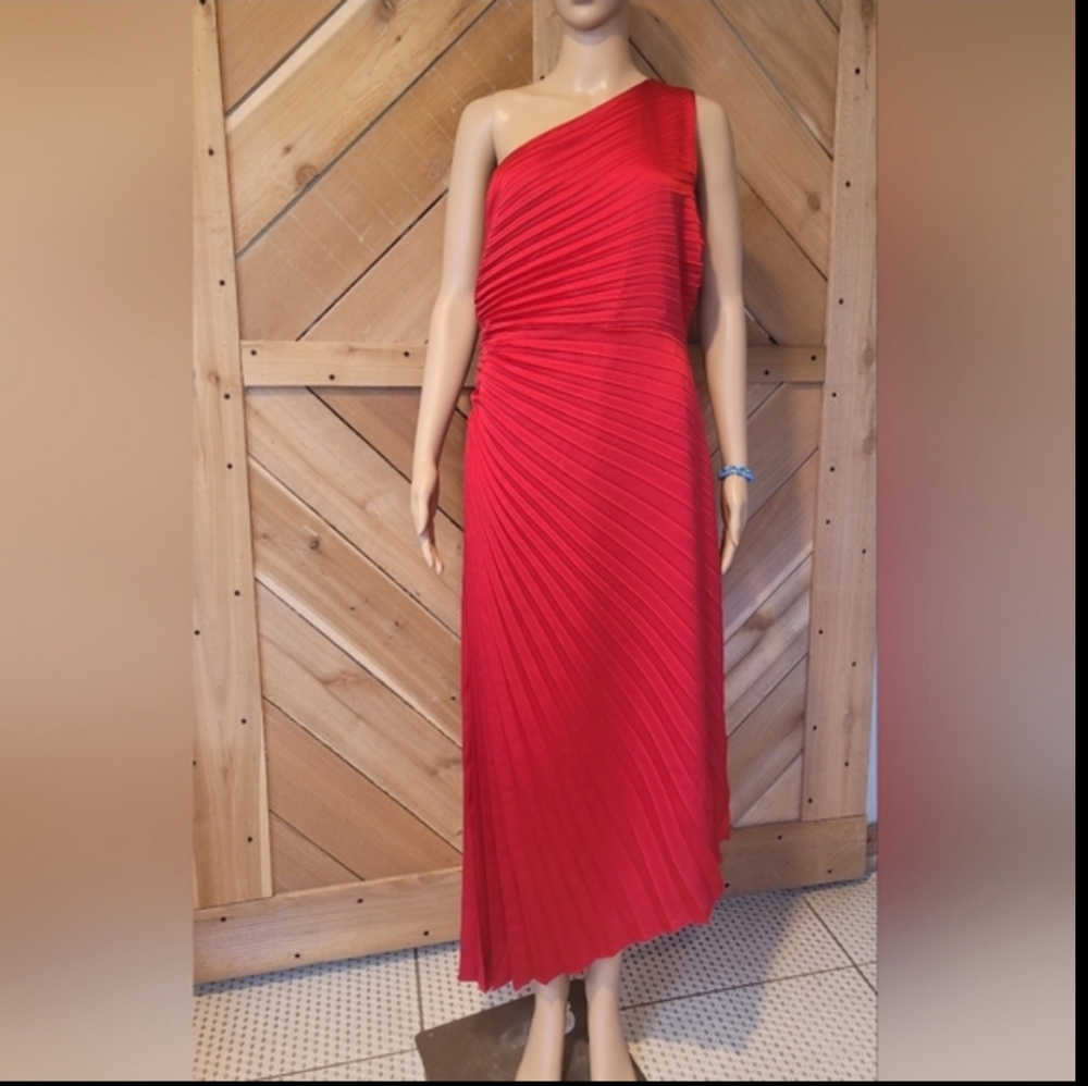 Badgley Mischka One-Shoulder Pleated Scarlet Evening Gown